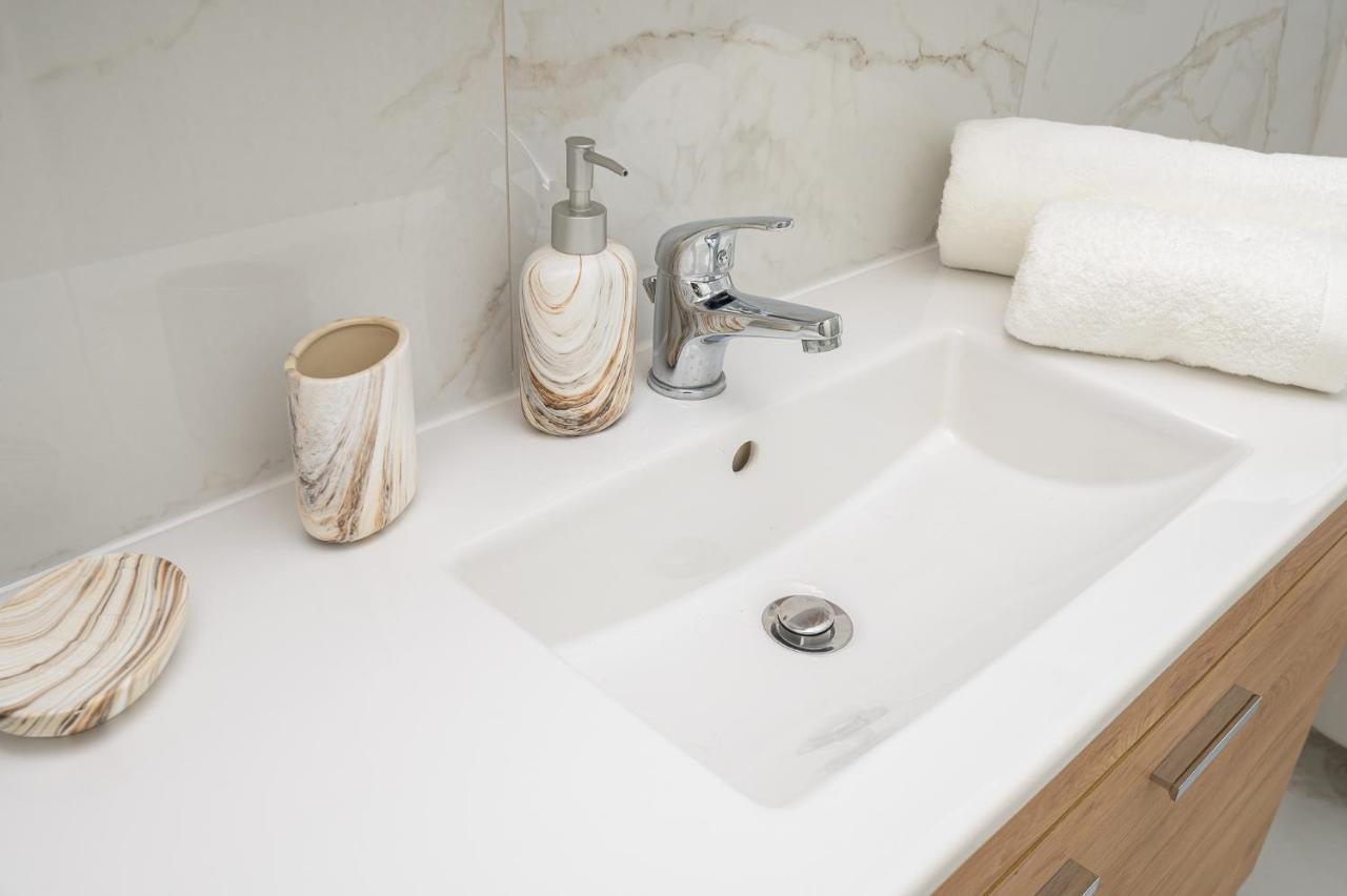 Anastasia'S Lux City Apartment ! Dedeağaç Dış mekan fotoğraf